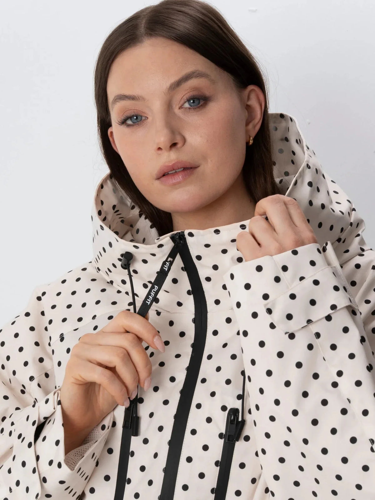 Chaqueta Impermeable Lunares Blanco